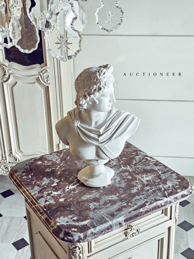 1900年代<br>法國路易十五邊櫃 4